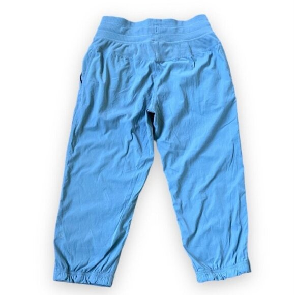 Lululemon Studio Crop II (Unlined)Battleship size 4 - Picture 6 of 10